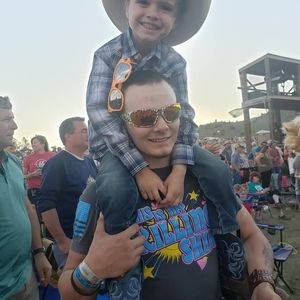 Meet your Posher, Mike